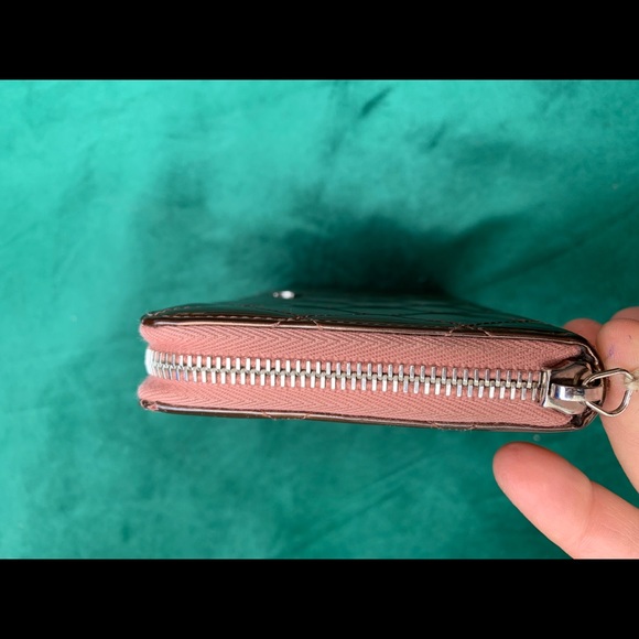 Authentic CHANEL Matelasse Bronze Leather … - Picture 7 of 16